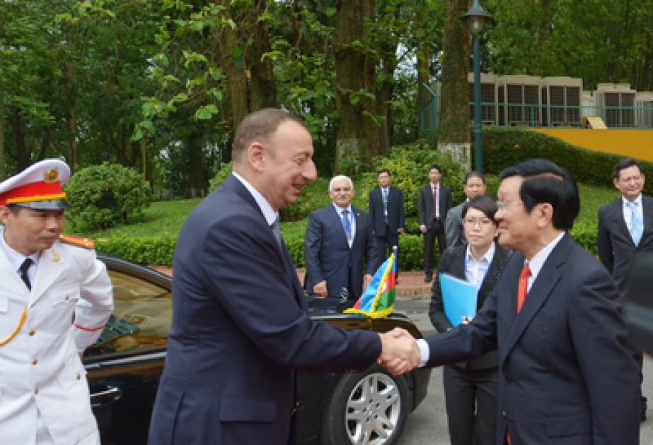 Official welcoming ceremony for President Ilham Aliyev was held in Vietnam VIDEO