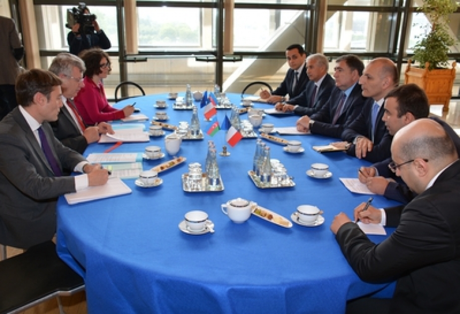 Azerbaijani Minister of Taxes holds several meetings in France
