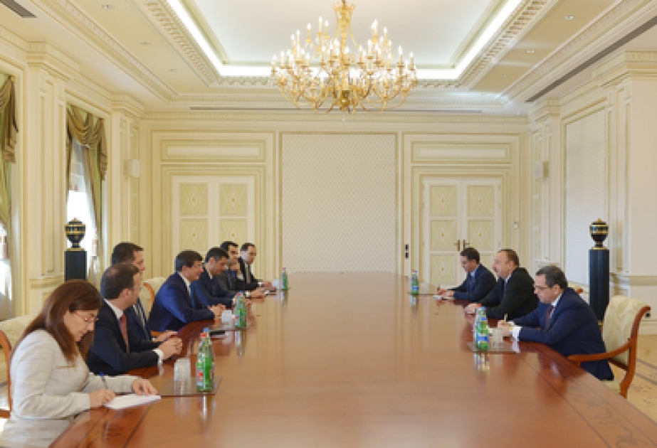 Le président Ilham Aliyev a reçu la délégation conduite par le ministre turc des affaires étrangères VIDEO