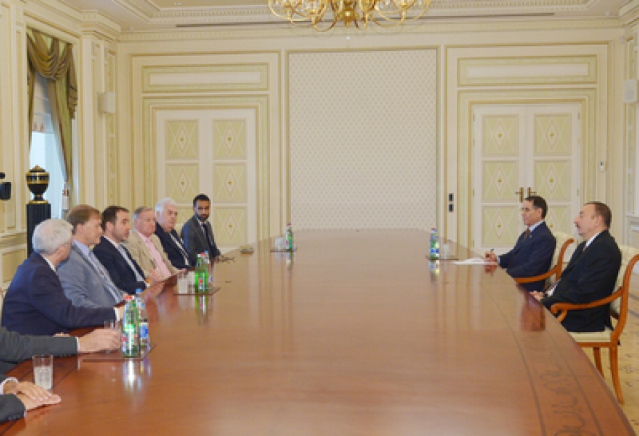 Aserbaidschans Präsident Ilham Aliyev empfing eine Delegation geleitet vom Vorsitzenden der britisch-aserbaidschanischen interparlamentarischen Freundschaftsgruppe VIDEO