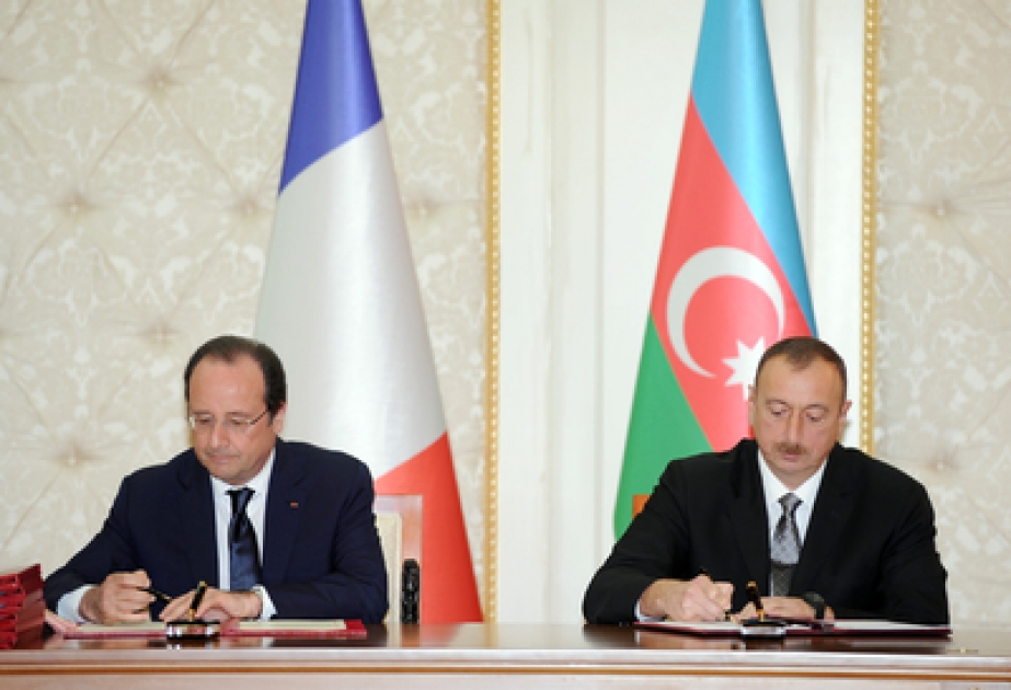 阿塞拜疆和法国签署系列文件