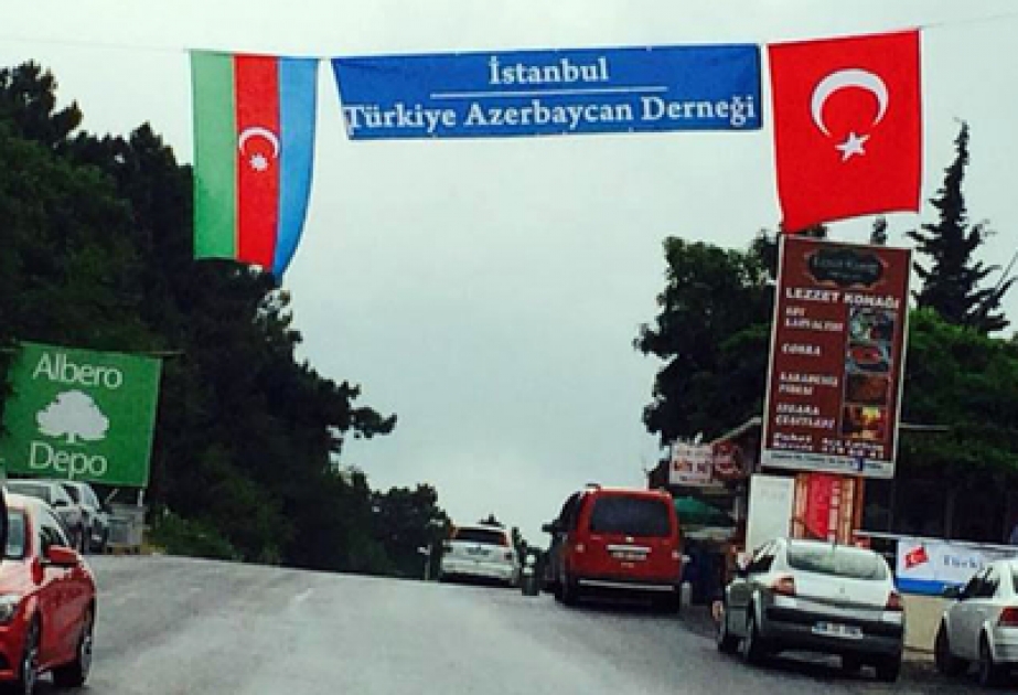 İstanbulda Azərbaycanın milli bayramı – Respublika Günü sevinclə qeyd olunmuşdur