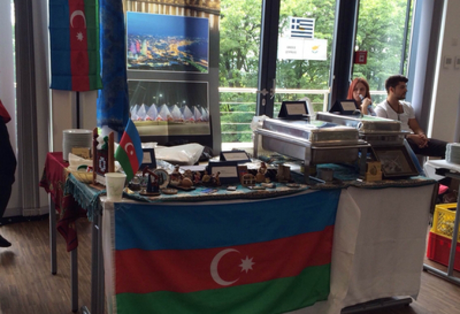 Azərbaycanlı tələbələr Vyanada keçirilən bayram tədbirində iştirak etmişlər