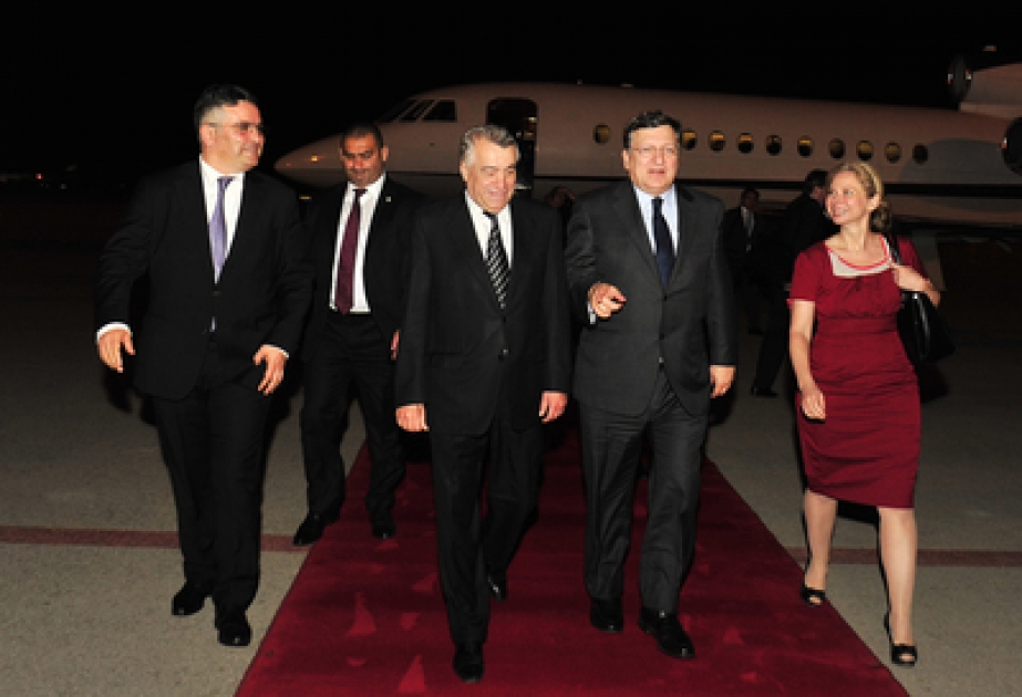Le président de la Commission européenne José Manuel Barroso entame sa visite en Azerbaïdjan
