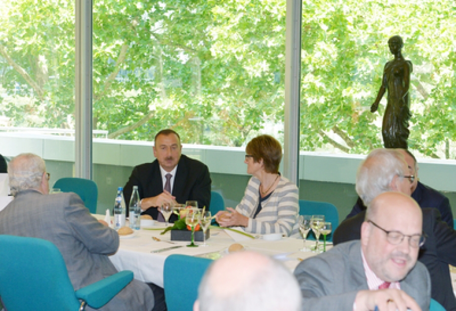 President Ilham Aliyev attended dinner hosted on behalf of the PACE President in Strasbourg VIDEO
