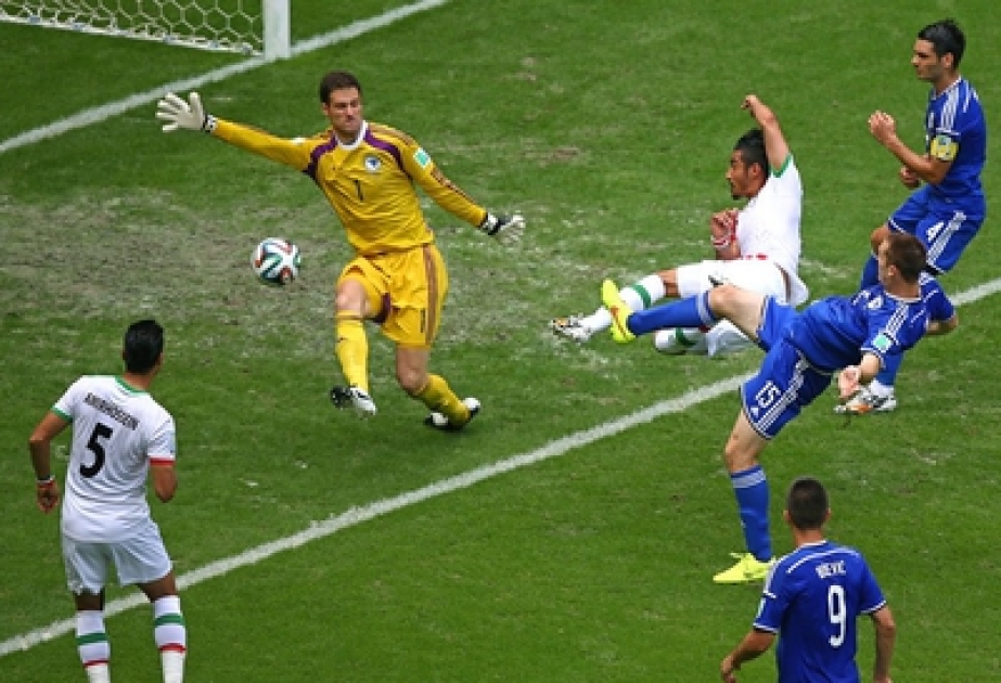 Nigeria through despite Messi-inspired defeat