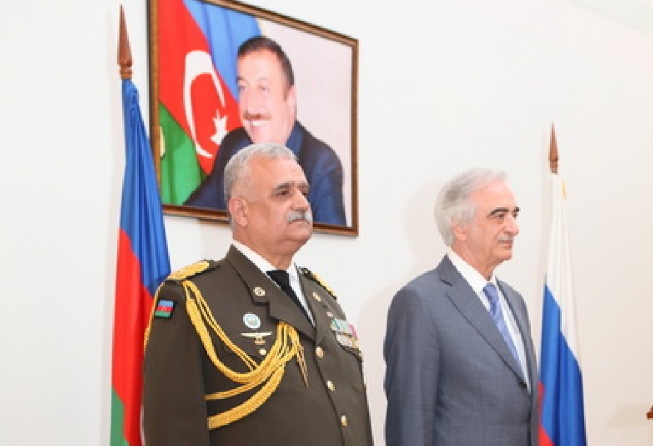 Azərbaycanın Rusiyadakı səfirliyində Azərbaycan Silahlı Qüvvələrinin yarıdılmasının 96-cı ildönümü münasibətilə təntənəli qəbul olmuşdur
