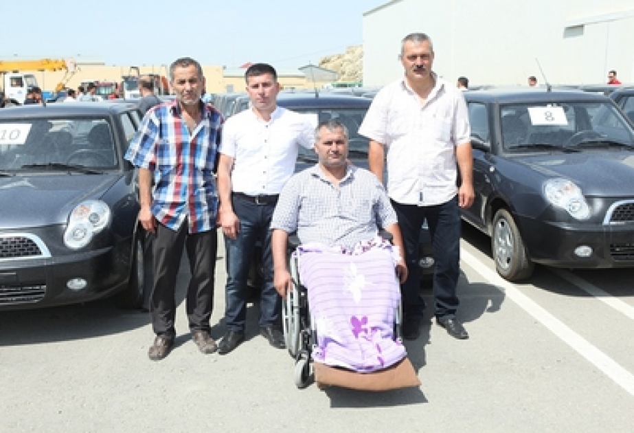 Azərbaycanda sosialyönümlü siyasət uğurla həyata keçirilir