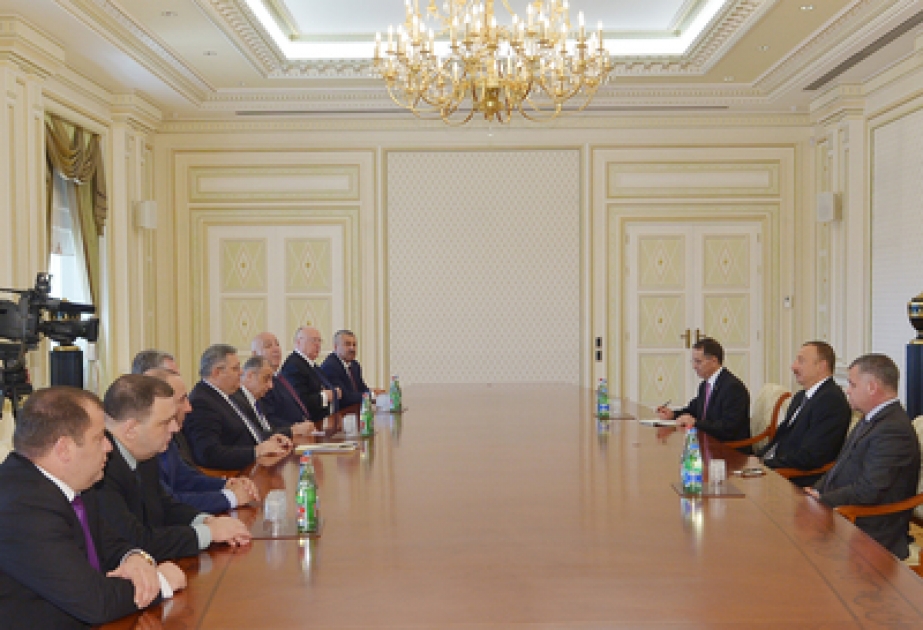 Президент Азербайджана Ильхам Алиев принял делегацию во главе с председателем парламента Грузии ВИДЕО