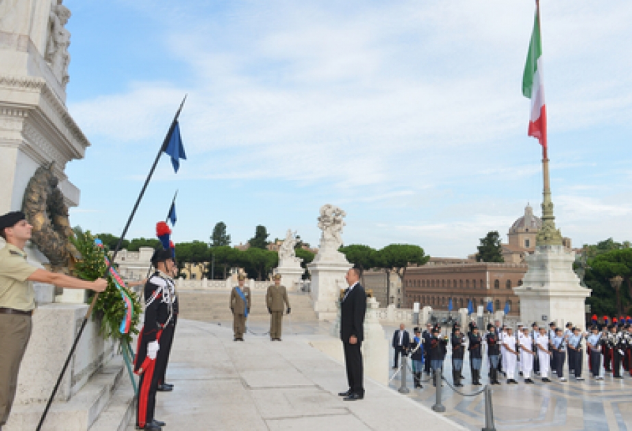 President Ilham Aliyev visited the Tomb of the Unknown Soldier in Rome VIDEO