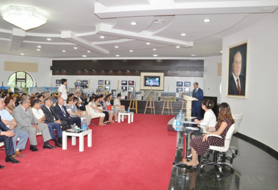 Azərbaycanı müstəqil dövlət quruculuğuna aparan şərəfli yol ulu öndər Heydər Əliyevin respublikamıza birinci rəhbərliyi dövründən başlayır