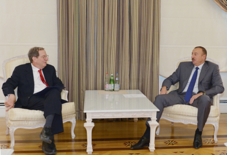 Präsident Ilham Aliyev empfing den US-Botschafter in Aserbaidschan VIDEO