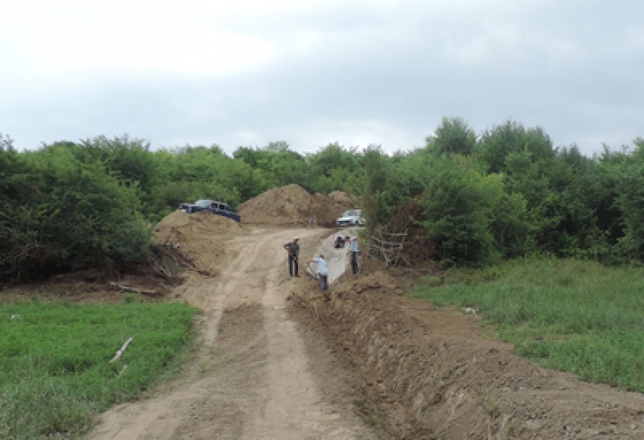 Qusar rayonunun dörd kəndində suvarma kanalları yenidən qurulur