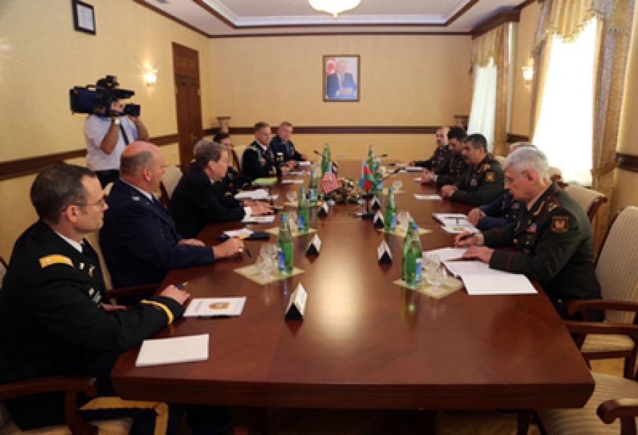 Azerbaijan`s Defence Minister meets Adjutant General of Oklahoma