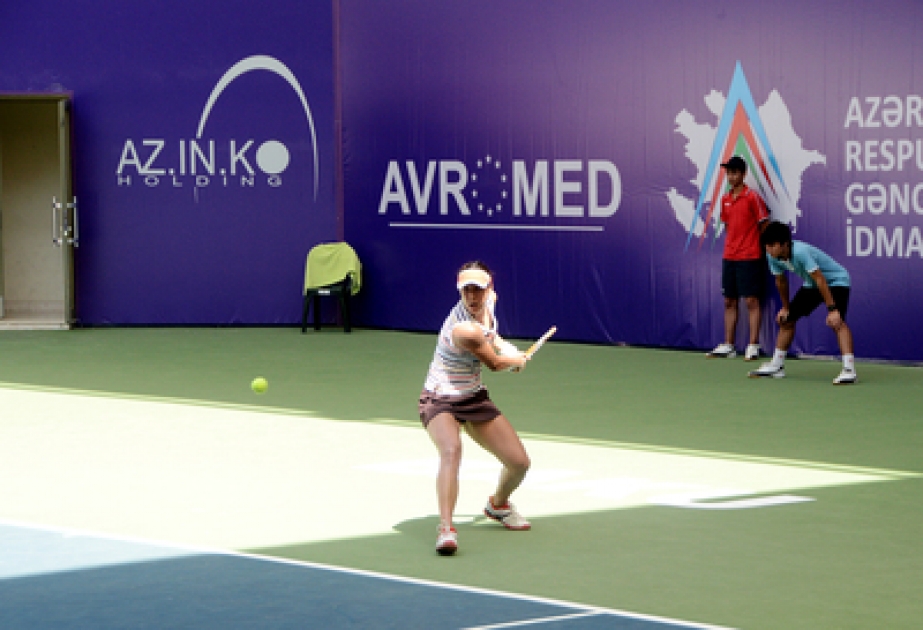 Japanese tennis player stomps over anyone she faces