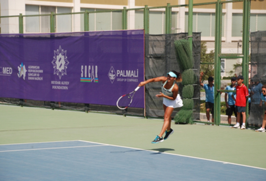 The first semi-finalist is known in doubles
