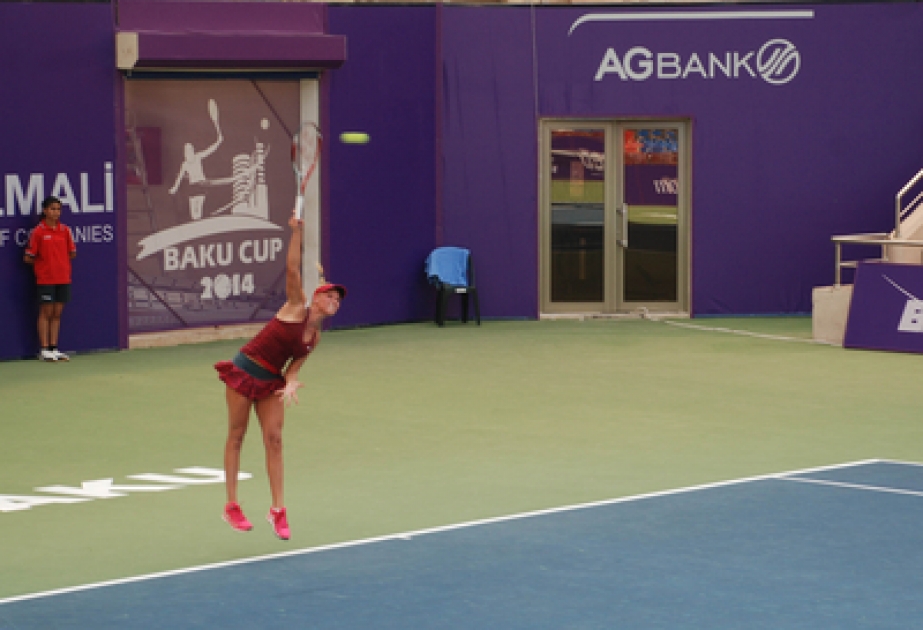 Kristina Mladenovic wins with resolute victory and becomes opponent of Schiavone
