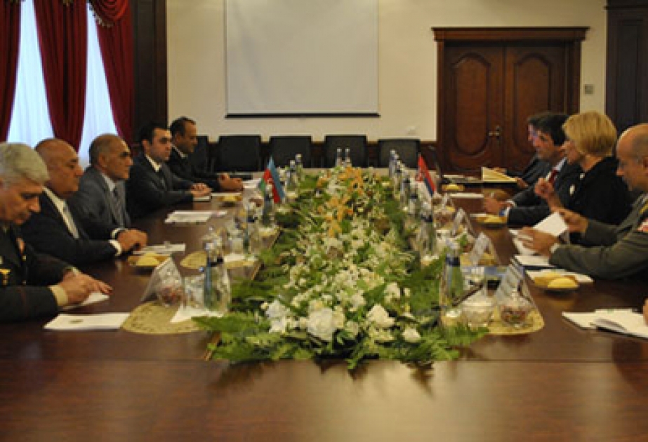 Обсуждены перспективы сотрудничества между Азербайджаном и Сербией в области оборонной промышленности