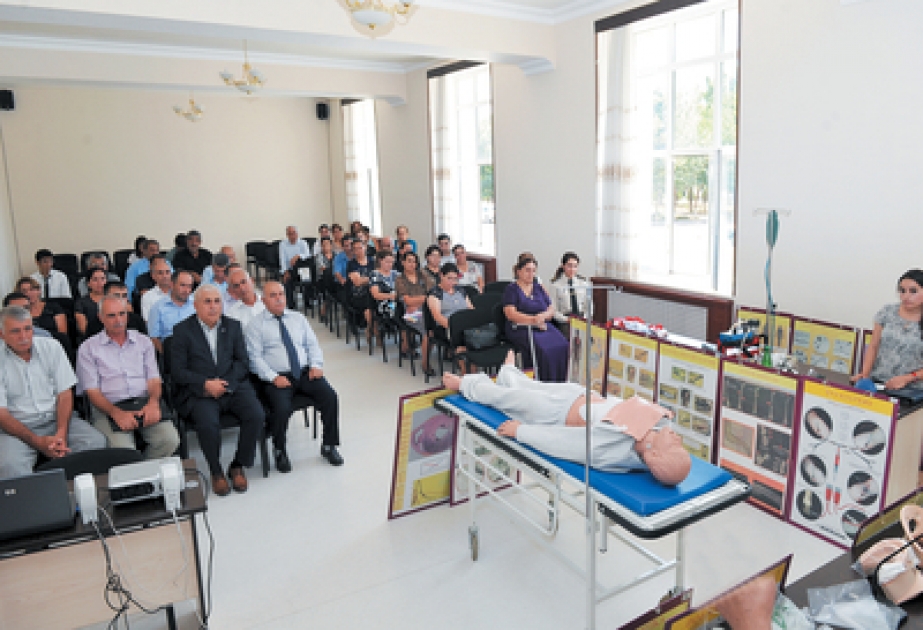 Naxçıvanda tibb işçiləri üçün seminar-məşğələlərə başlanılıb