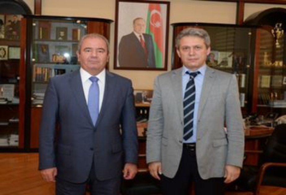 Azerbaijan, Russia discuss prospects for developing ICT cooperation