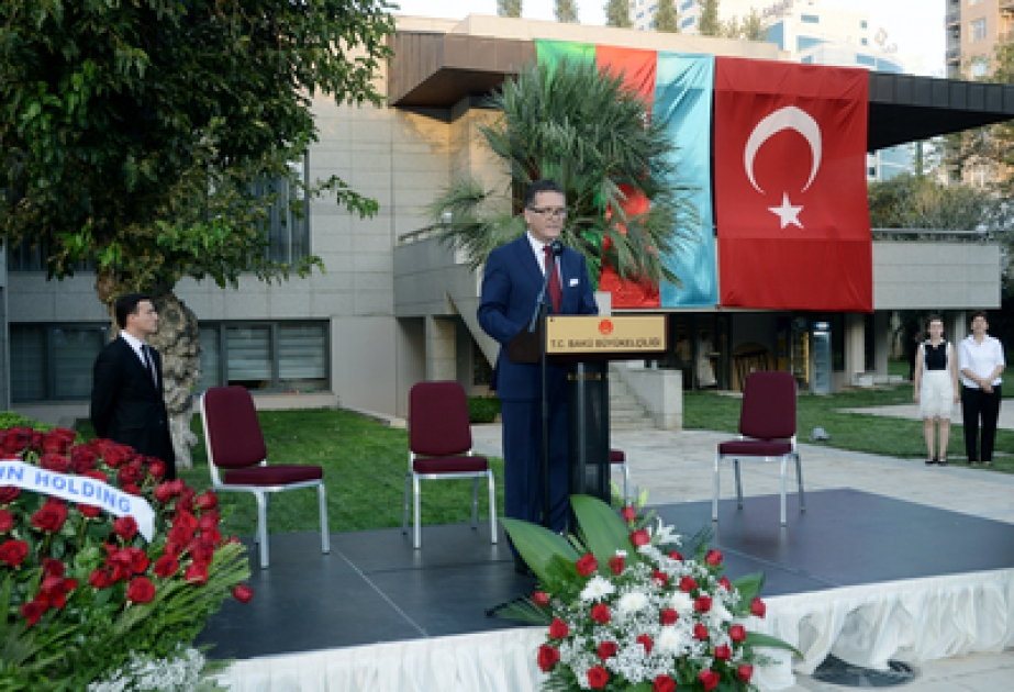 Bakıda Türkiyənin Zəfər bayramı münasibətilə rəsmi qəbul təşkil edilib