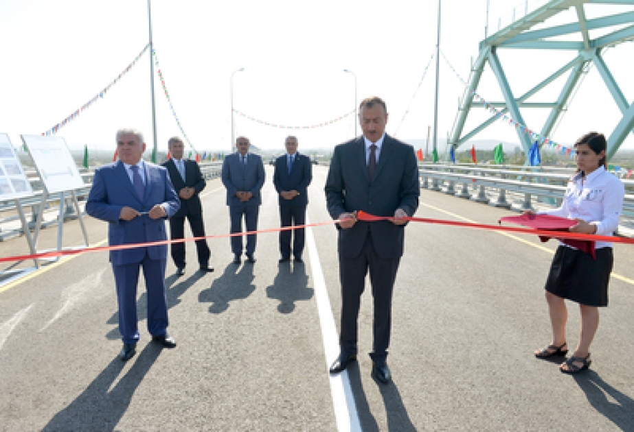 Über den Fluß Kura neue Brücke zur Nutzung übergeben VIDEO