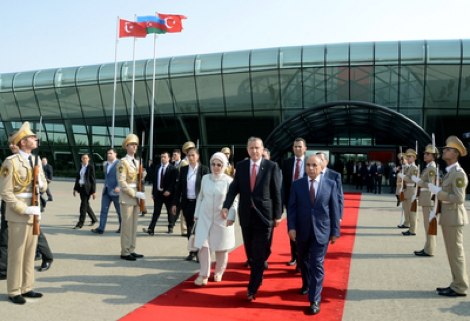 الرئيس التركي ينهي زيارته الرسمية إلى أذربيجان