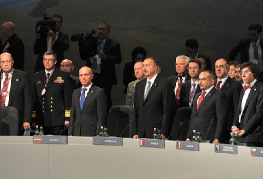 Azərbaycan Prezidenti İlham Əliyevin Böyük Britaniyaya işgüzar səfəriPrezident İlham Əliyev Uelsdə NATO-nun sammitində iştirak edib [YENİLƏNİB] VİDEO