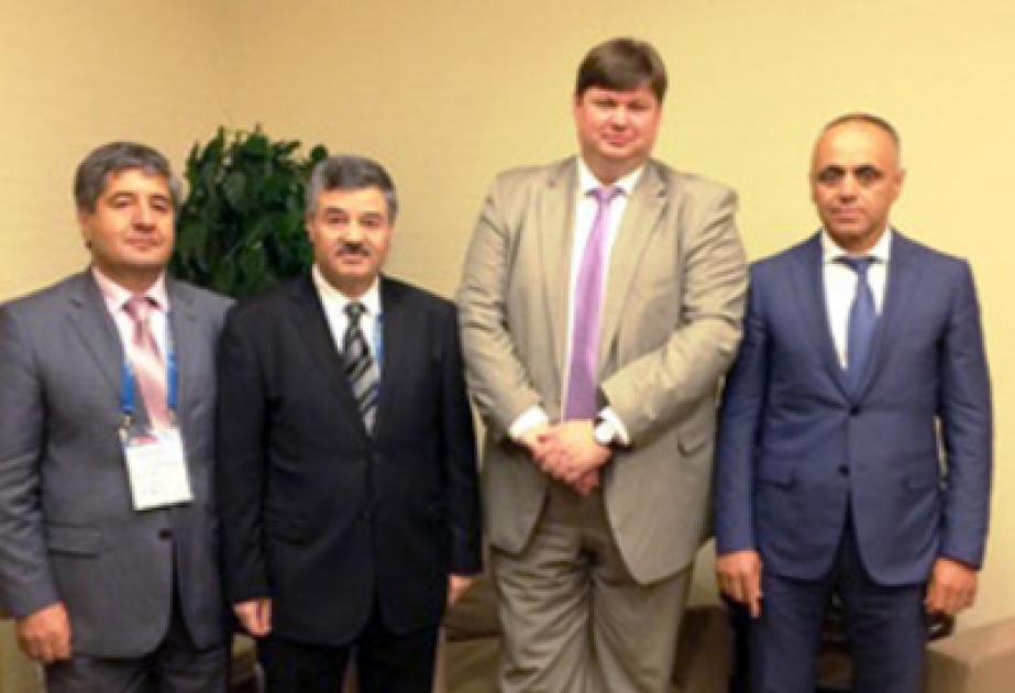 阿塞拜疆驻乌克兰大使看望阿塞拜疆民族英雄维克多·谢利尤金的家人