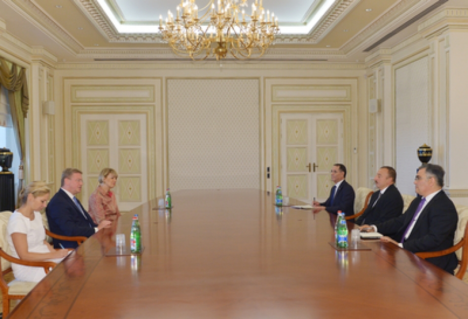 Le président azerbaïdjanais Ilham Aliyev a reçu la délégation dirigée par Stefan Füle, commissaire européen VIDEO