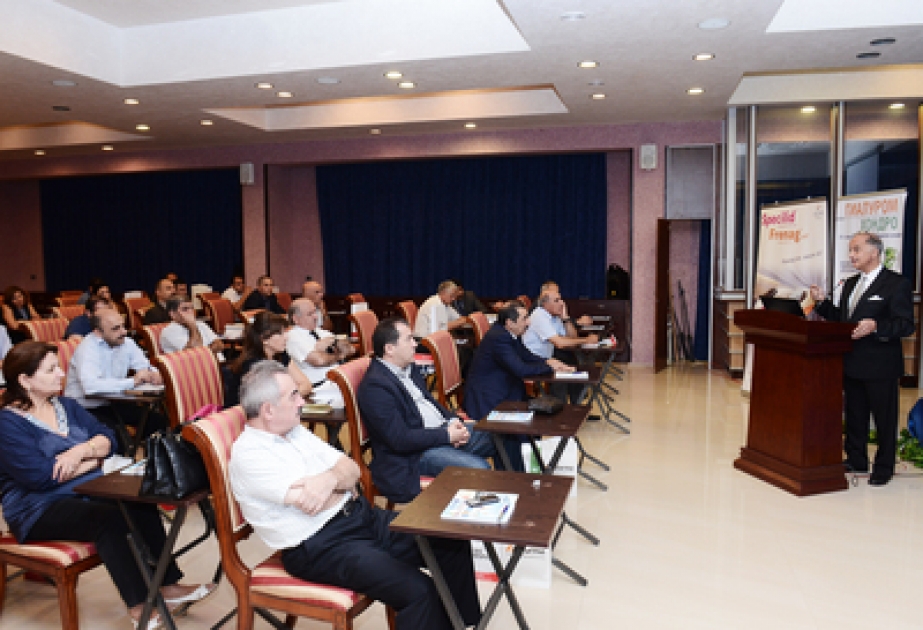 Bakıda “Artroskopiya, qığırdaq cərrahiyyəsi və idman travmaları” mövzusunda beynəlxalq kurs keçirildi