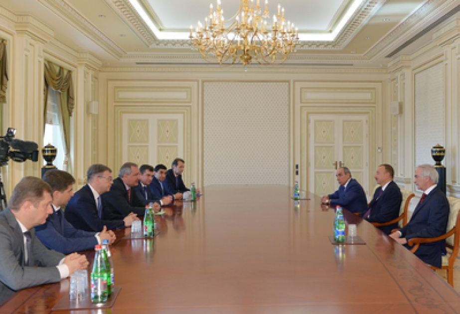 阿塞拜疆总统伊利哈姆•阿利耶夫接见以俄罗斯联邦政府副总理德米特里•罗戈津为团长的代表团
