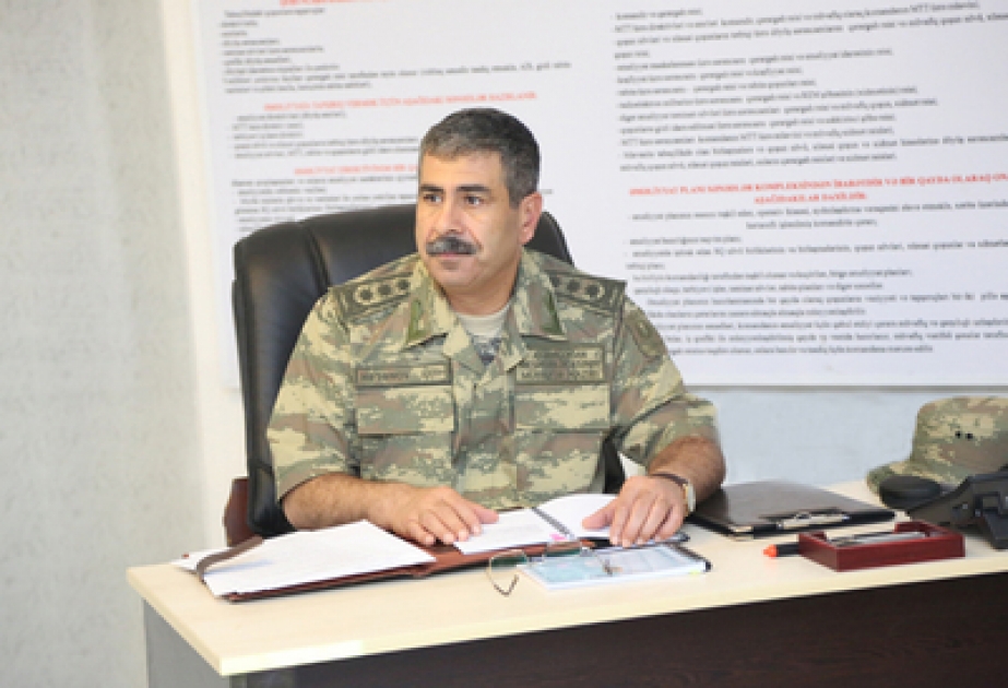 Hərbi təlimlərlə bağlı müşavirə keçirilib