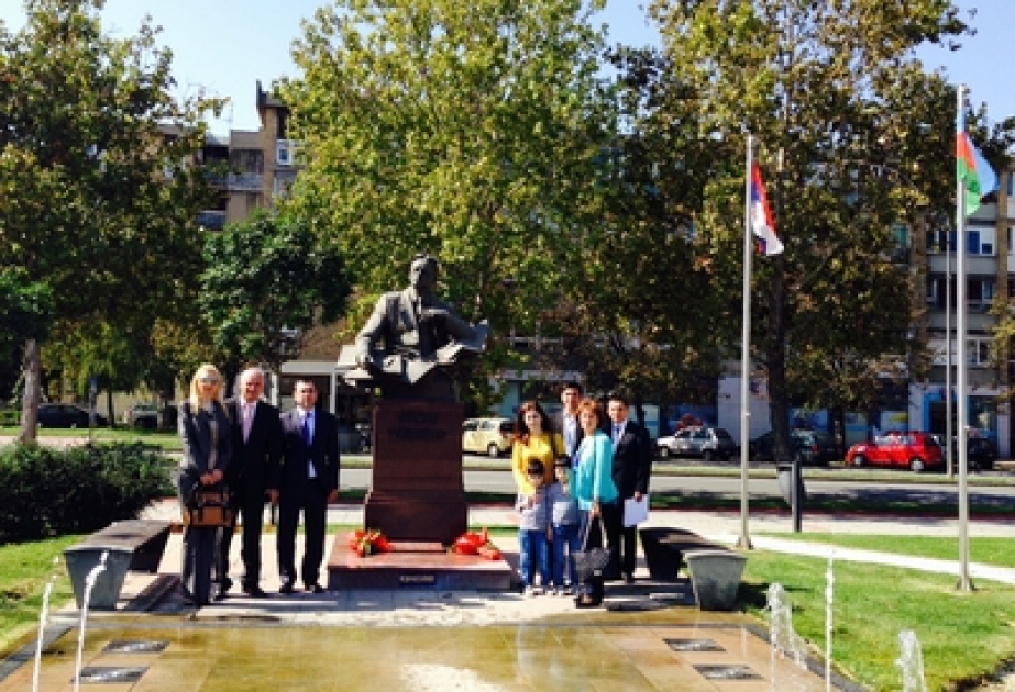 Serbie : hommages à Uzeyir Hadjibeyli, compositeur azerbaïdjanais
