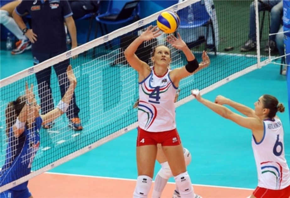 منتخب أذربيجاني من لاعبات كرة طائرة يتقابل في المرحلة الثانية لبطولة العالم مع فريق إيطالي