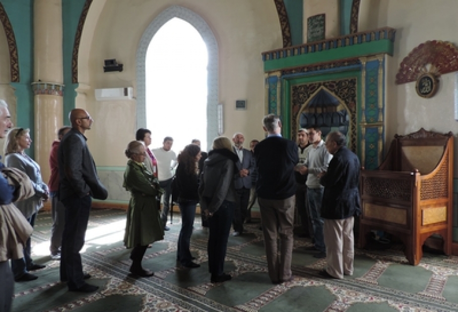 Eine Gruppe der Teilnehmer des Bakuer Internationalen Humanitären Forums hat die Guba Region besucht