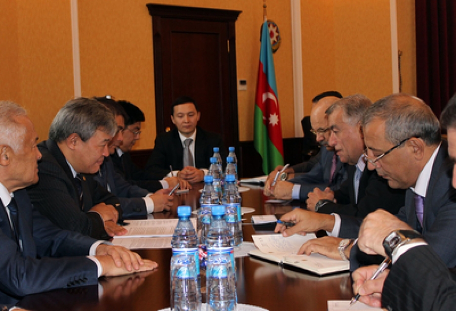 Azerbaijani Energy Minister meets Kazakh Deputy FM