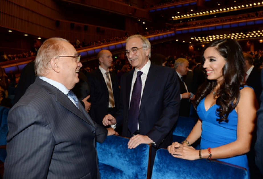 Gala concert at State Kremlin Palace marks MGIMO jubilee VIDEO