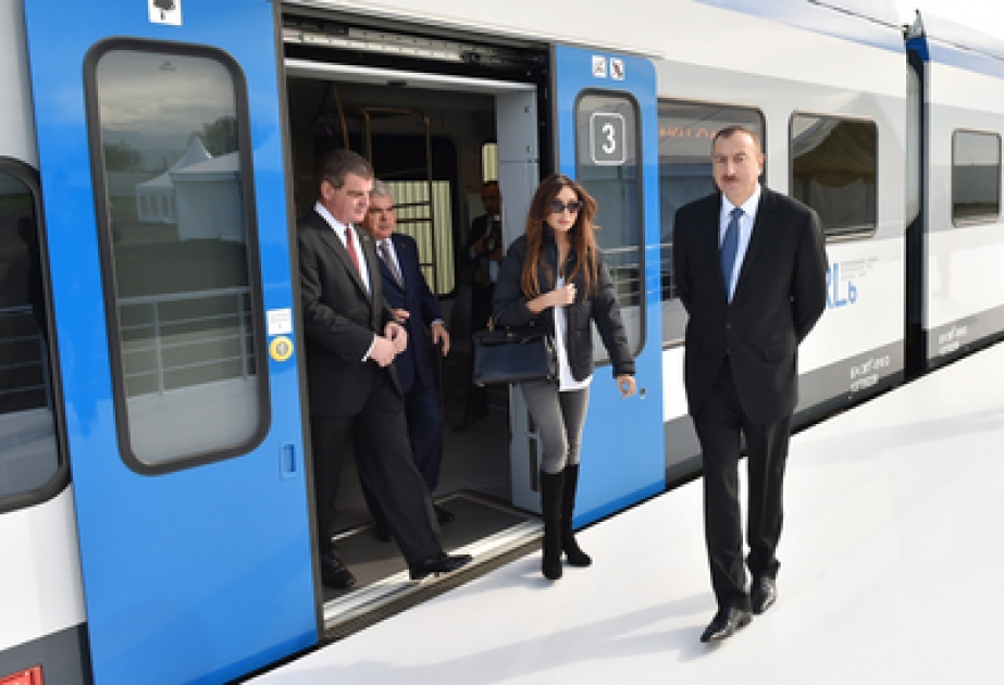 Gandja : cérémonie de pose de la première pierre de l’usine de construction des wagons «Stadler» VIDEO