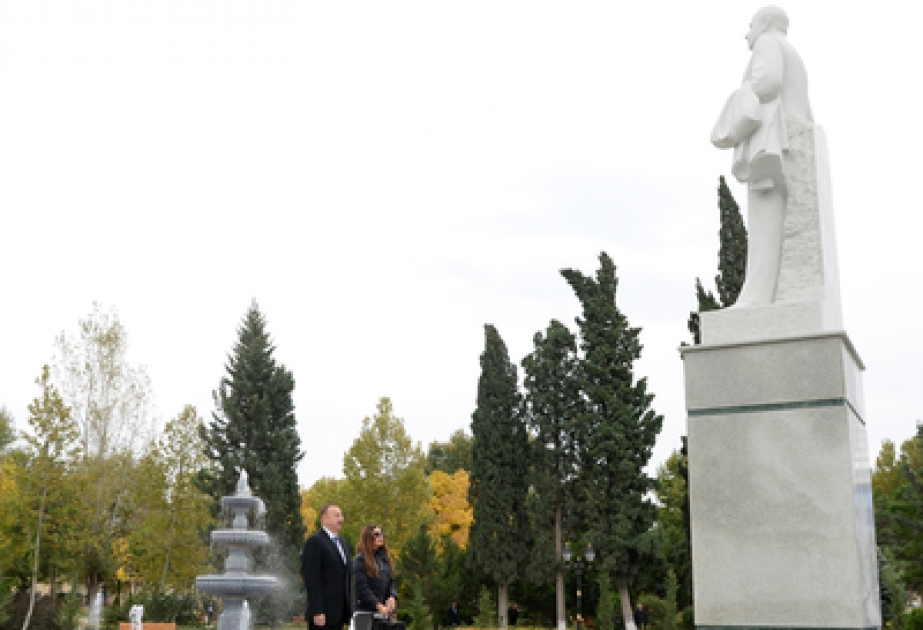 President Ilham Aliyev visited a statue of national leader Heydar Aliyev in Goranboy VIDEO