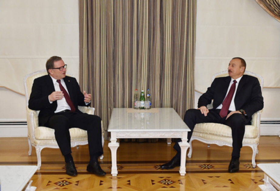 الرئيس إلهام علييف يستقبل نائب رئيس البرلمان النمساوي