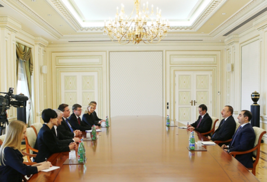 Präsident Ilham Aliyev hat eine Delegation um den litauischen Minister für Auswärtige Angelegenheiten empfangen VIDEO