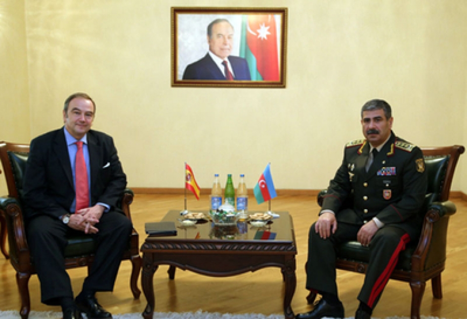 Azerbaijani Defence Minister meets Spanish Charge d`Affaires