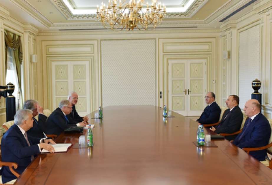 Präsident von Aserbaidschan Ilham Aliyev hat den Präsident des Europäischen Gerichtshofs für Menschenrechte empfangen VIDEO