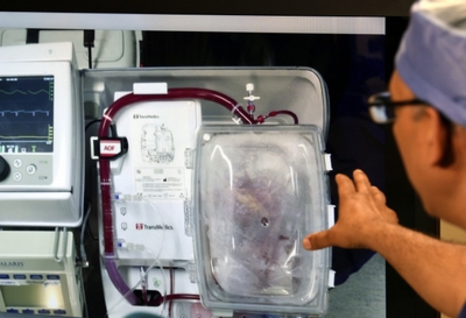 Australian doctors perform pioneering heart transplants