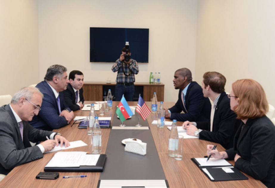 Azerbaijani Youth and Sports Minister holds several meetings on the sidelines of First Global Forum on Youth Policies
