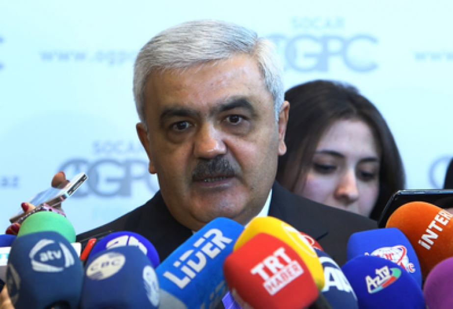 روناق عبداللايف: إنشاء 6 محطات للغاز الطبيعي المضغوط في أذربيجان العام القادم