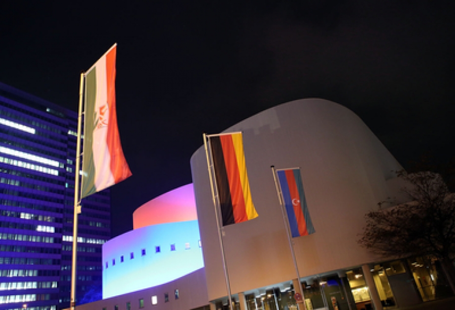 Heydar Aliyev Foundation organizes evening of Azerbaijani culture in Dusseldorf