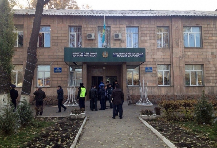 Взрыв гранаты в колледже в Алматы: один человек погиб