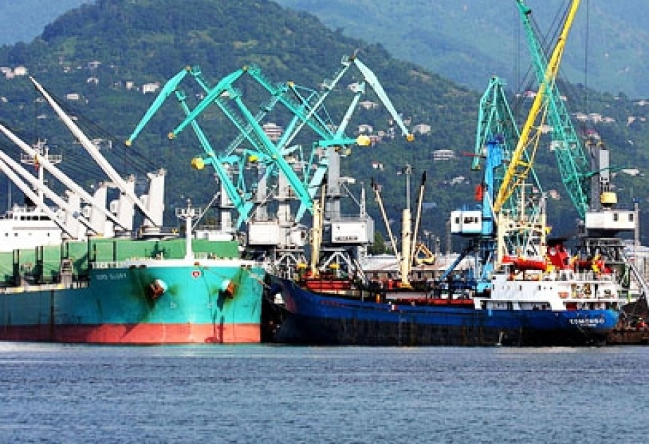 “Şahdəniz-2” layihəsi üçün polad boruların ilk partiyası Batumi limanına gətirilib